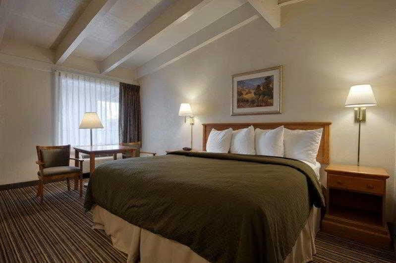 Best Western El Rancho Palacio Розуел Екстериор снимка